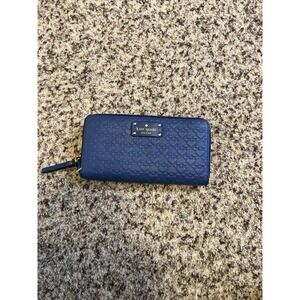 New Kate Spade Medium Compact Zip Around Wallet Pebble Leather Blue Bill Cards
